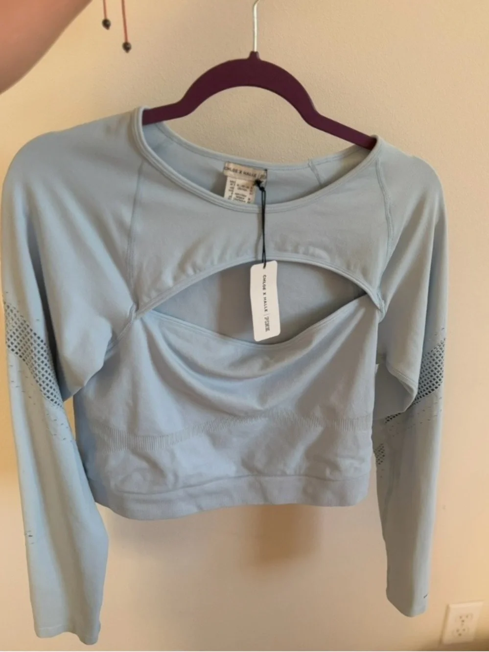 NWT Light Blue Women's Cutout Long-Sleeve Crop Top XL - Picture 2 of 4